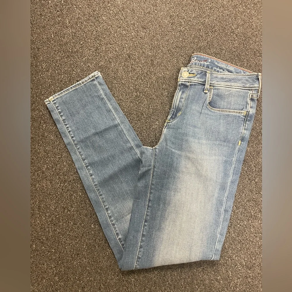 Women Eddie Bauer Blue Skinny Jeans with Classic Style, size 6